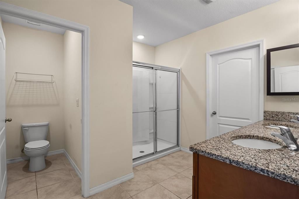 For Sale: $425,000 (5 beds, 3 baths, 2168 Square Feet)