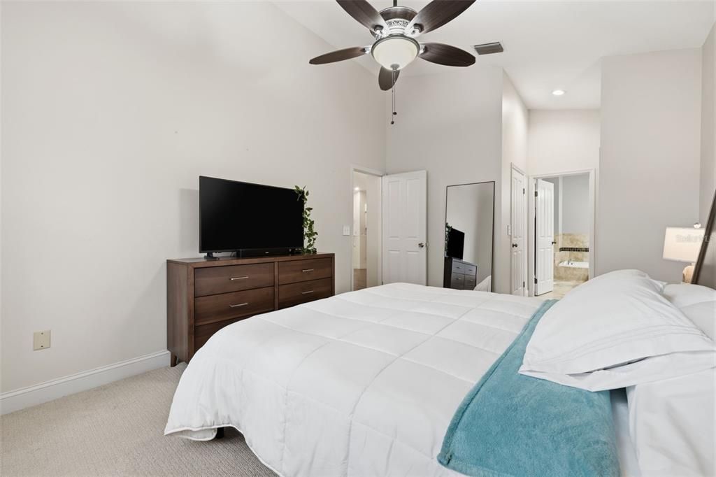 En Venta: $539,000 (4 camas, 2 baños, 1699 Pies cuadrados)