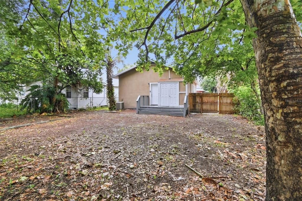 For Sale: $289,999 (3 beds, 2 baths, 1209 Square Feet)
