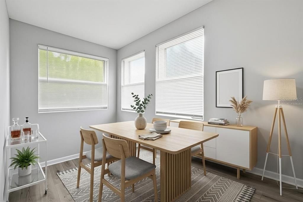 For Sale: $289,999 (3 beds, 2 baths, 1209 Square Feet)