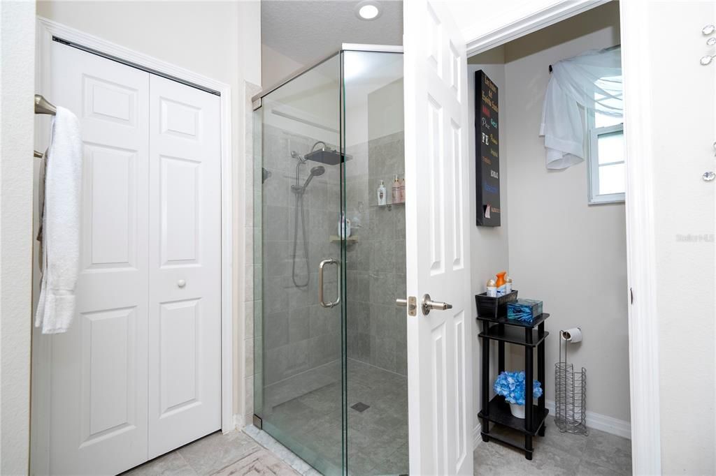 For Sale: $420,000 (4 beds, 2 baths, 2216 Square Feet)