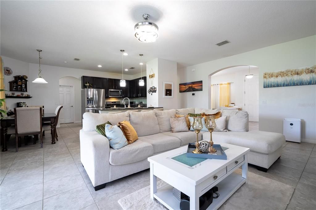 For Sale: $420,000 (4 beds, 2 baths, 2216 Square Feet)