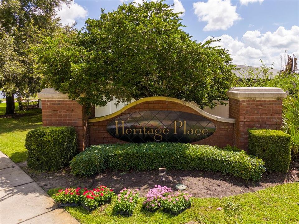 For Sale: $420,000 (4 beds, 2 baths, 2216 Square Feet)