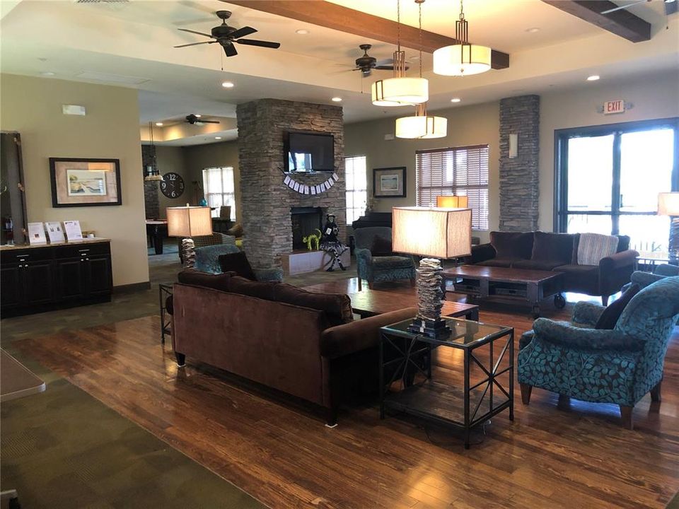 For Sale: $419,000 (2 beds, 2 baths, 1151 Square Feet)