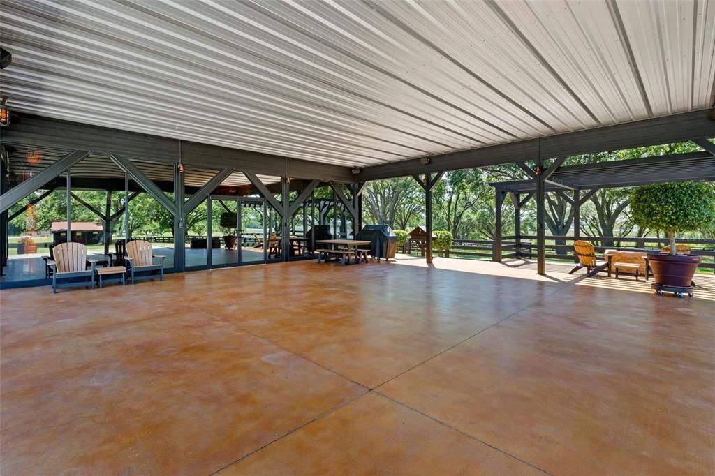 For Sale: $2,650,000 (3 beds, 3 baths, 3041 Square Feet)