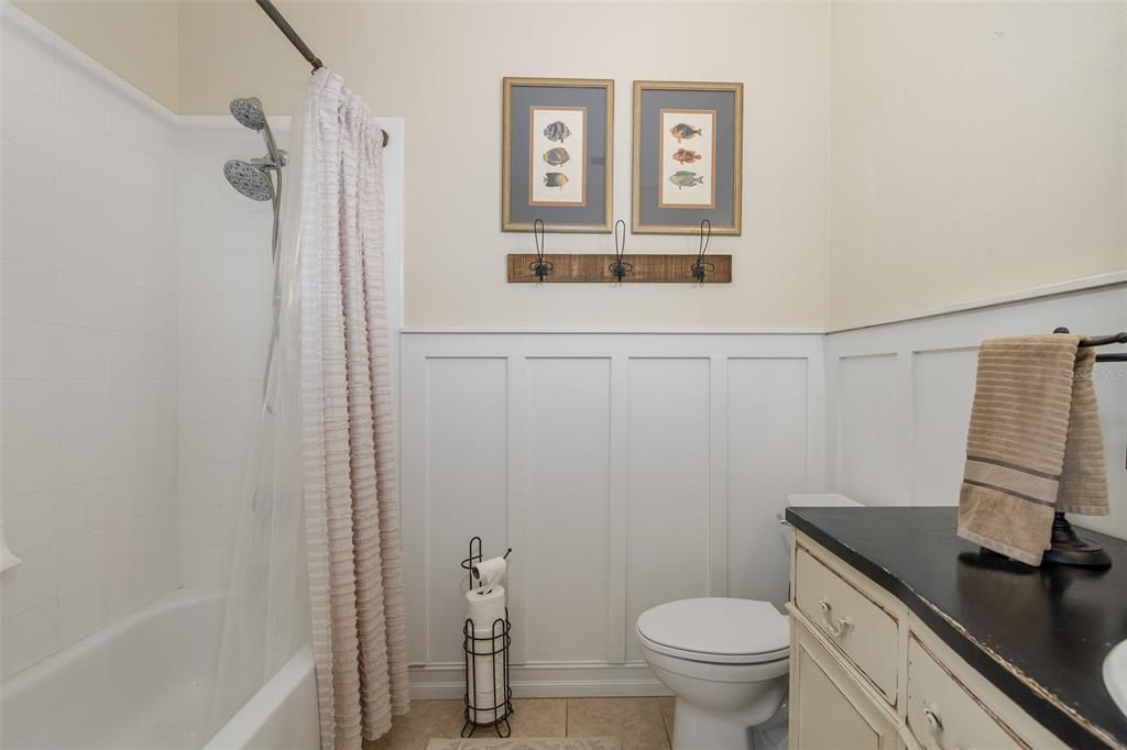 For Sale: $499,000 (4 beds, 3 baths, 2371 Square Feet)