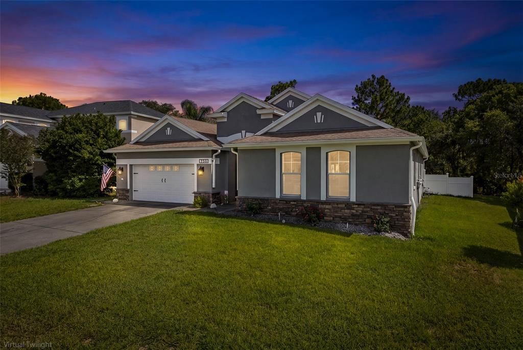 For Sale: $499,000 (4 beds, 3 baths, 2371 Square Feet)