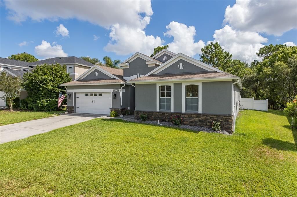 For Sale: $499,000 (4 beds, 3 baths, 2371 Square Feet)