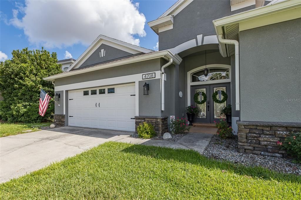 For Sale: $499,000 (4 beds, 3 baths, 2371 Square Feet)