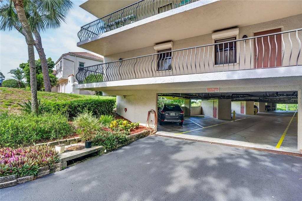For Sale: $425,000 (2 beds, 2 baths, 1490 Square Feet)