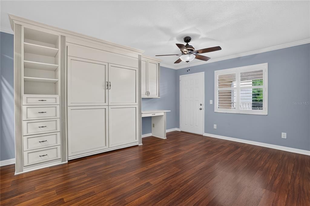 For Sale: $425,000 (2 beds, 2 baths, 1490 Square Feet)