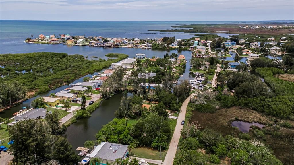 待售: $219,000 (0.12 acres)