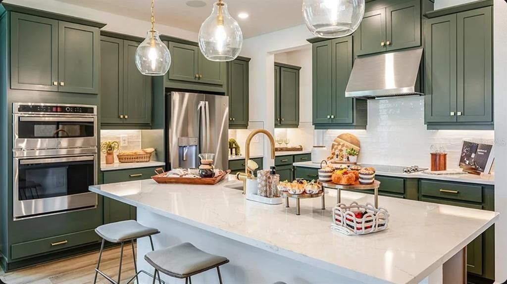 For Sale: $537,014 (4 beds, 3 baths, 2394 Square Feet)
