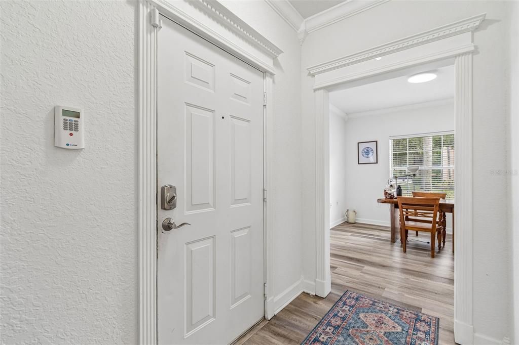 На продажу: $299,900 (3 спален, 2 ванн, 1764 Квадратных фут)