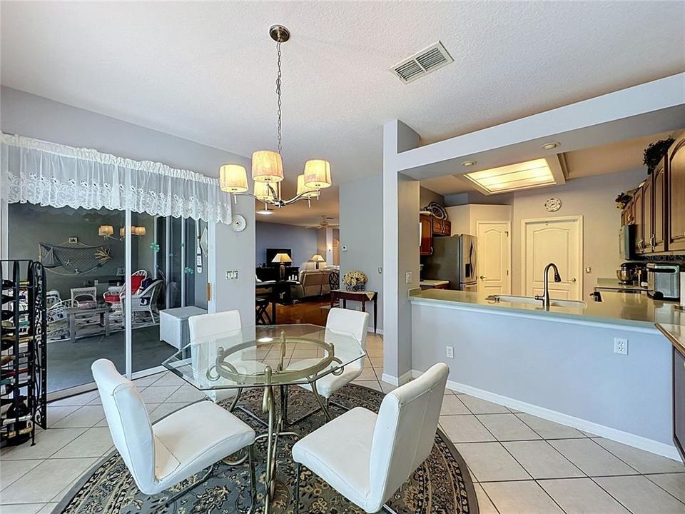 For Sale: $449,900 (3 beds, 2 baths, 2031 Square Feet)