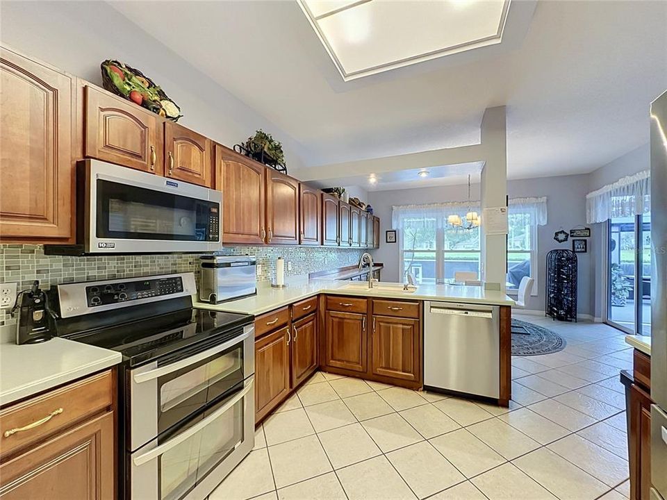 For Sale: $449,900 (3 beds, 2 baths, 2031 Square Feet)