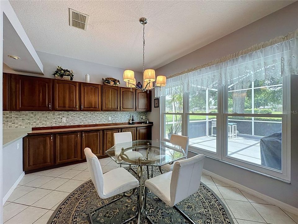 For Sale: $449,900 (3 beds, 2 baths, 2031 Square Feet)