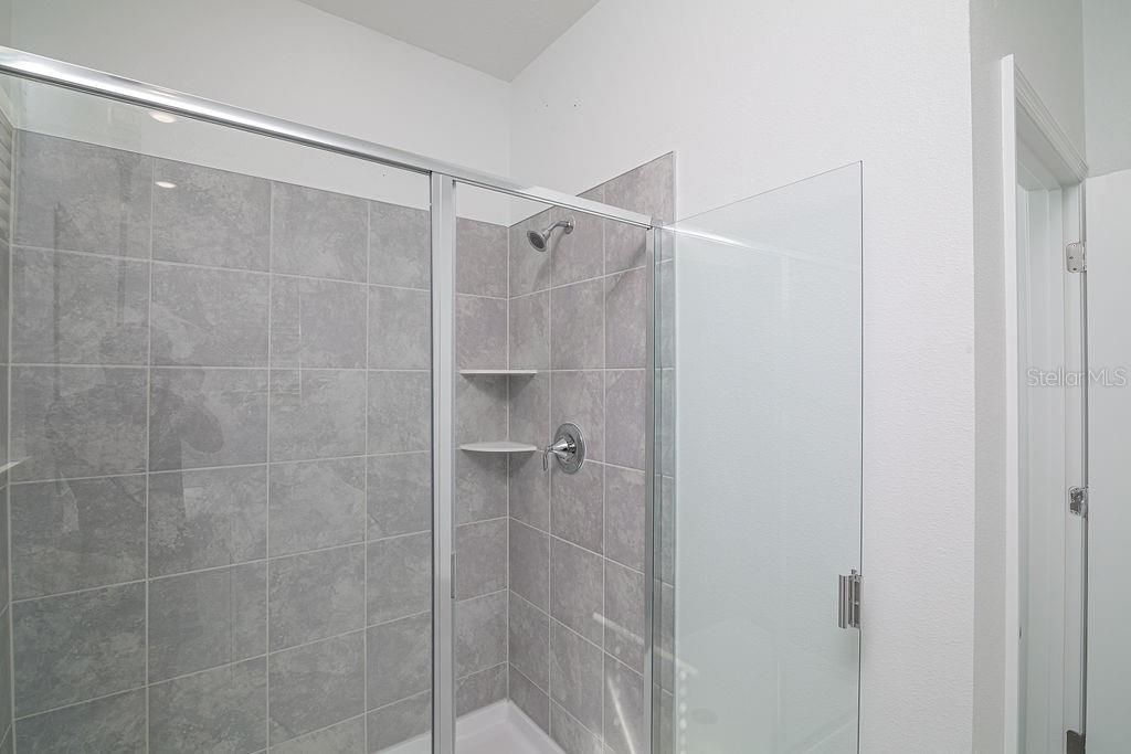 For Rent: $3,300 (4 beds, 3 baths, 2300 Square Feet)
