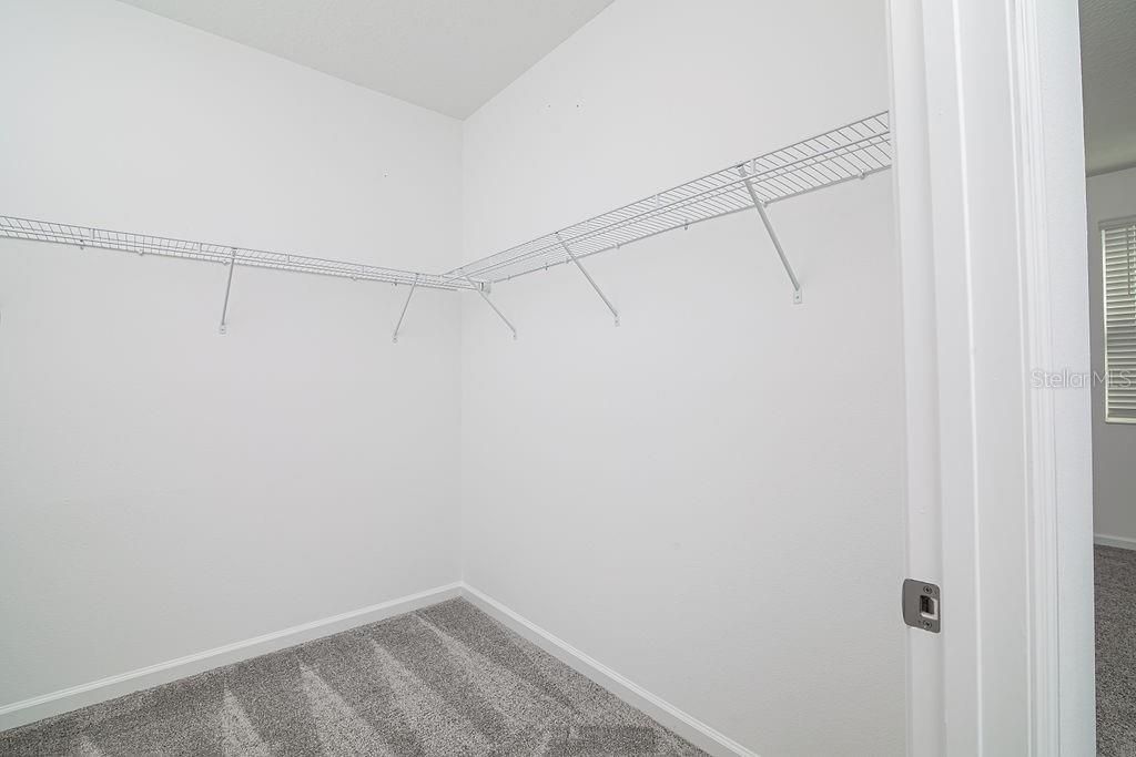For Rent: $3,300 (4 beds, 3 baths, 2300 Square Feet)