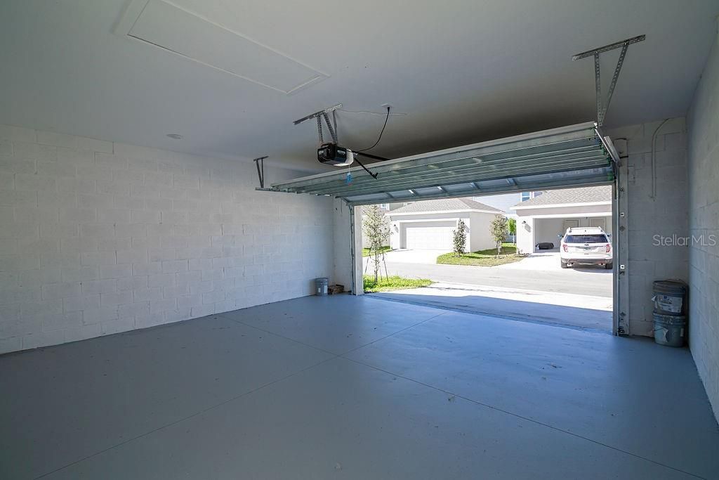 For Rent: $3,300 (4 beds, 3 baths, 2300 Square Feet)
