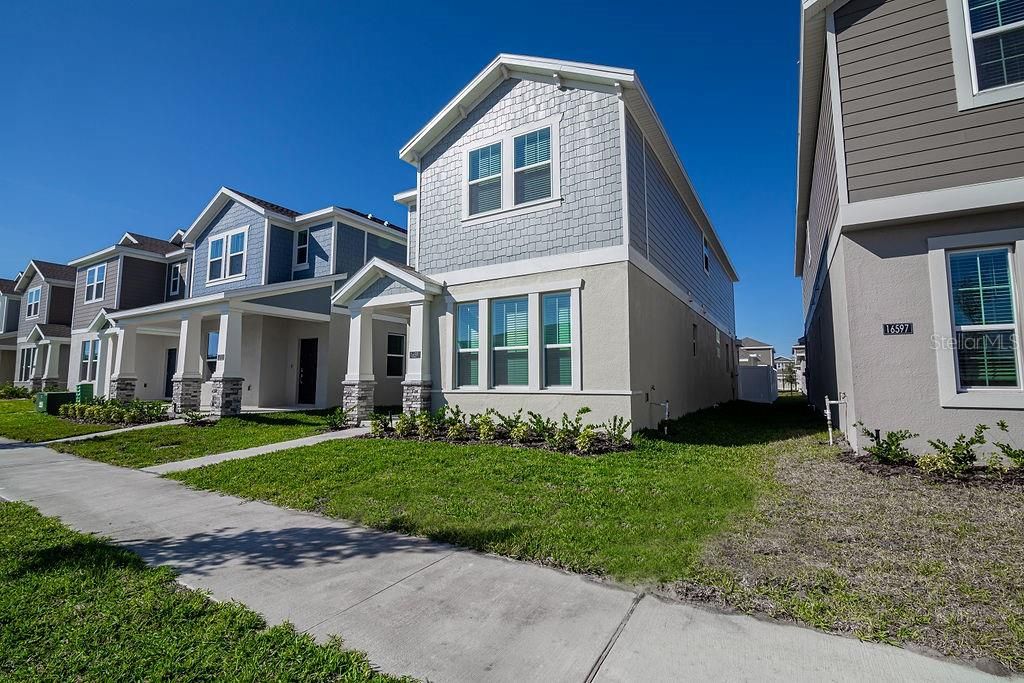 For Rent: $3,300 (4 beds, 3 baths, 2300 Square Feet)