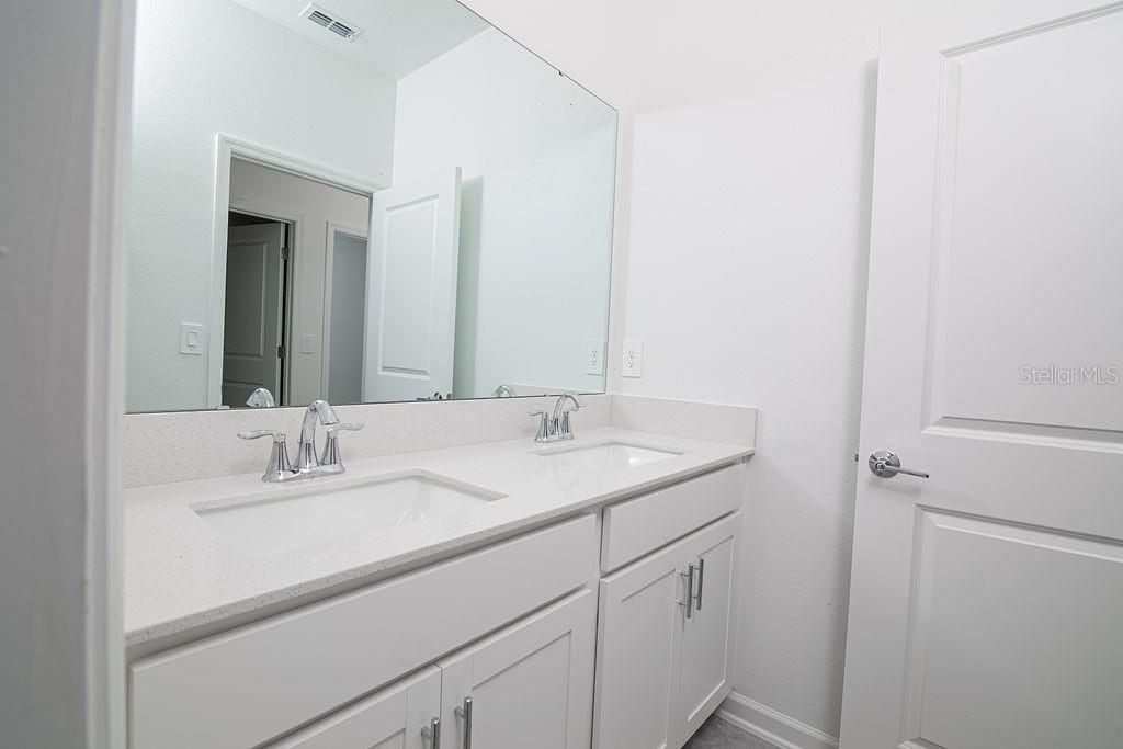 For Rent: $3,300 (4 beds, 3 baths, 2300 Square Feet)