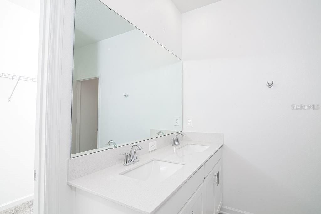 For Rent: $3,300 (4 beds, 3 baths, 2300 Square Feet)