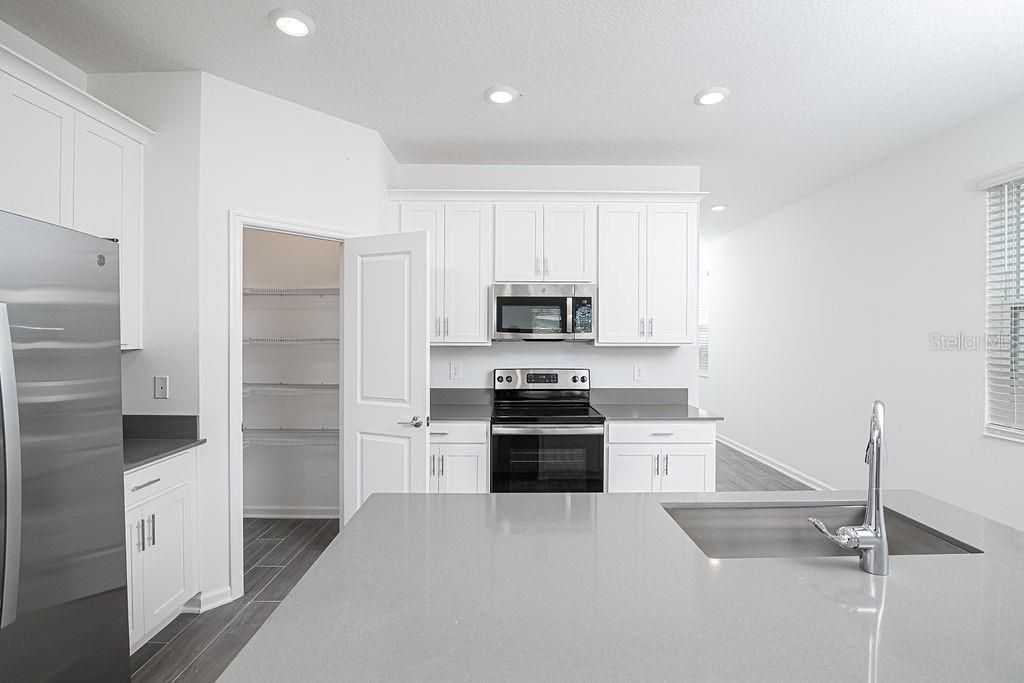 For Rent: $3,300 (4 beds, 3 baths, 2300 Square Feet)
