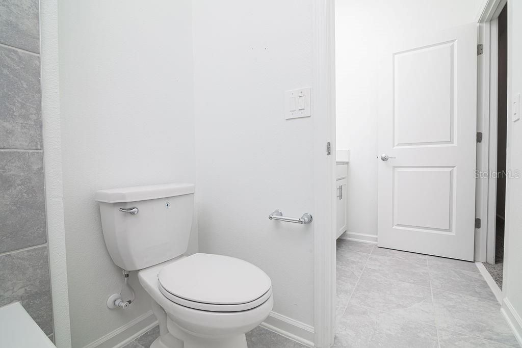 For Rent: $3,300 (4 beds, 3 baths, 2300 Square Feet)