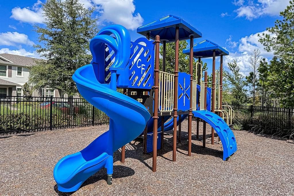 For Rent: $3,300 (4 beds, 3 baths, 2300 Square Feet)