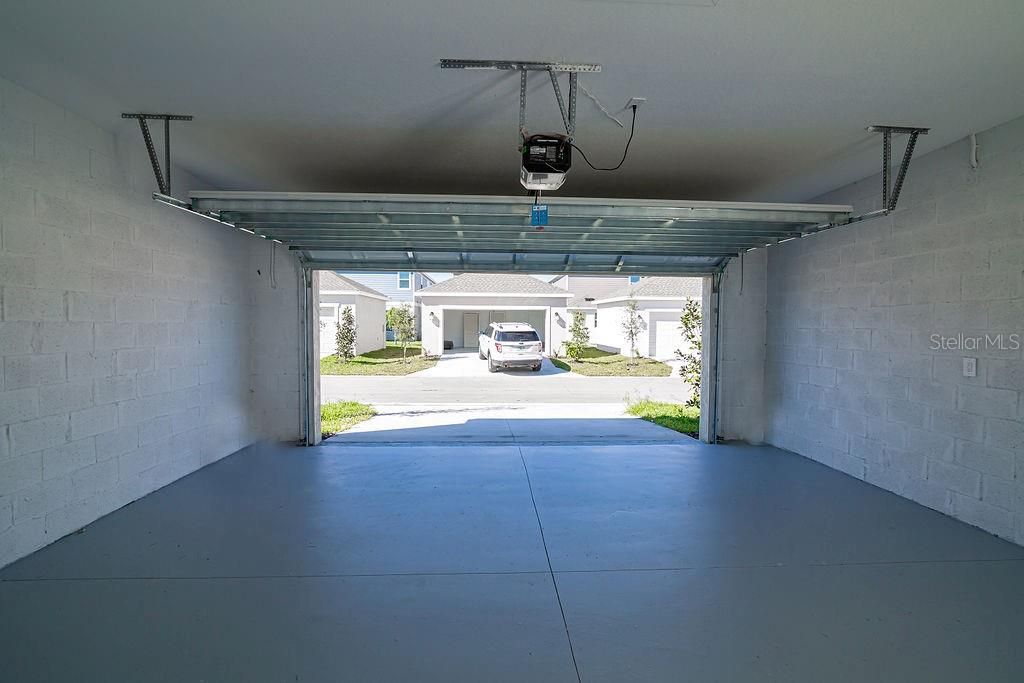 For Rent: $3,300 (4 beds, 3 baths, 2300 Square Feet)