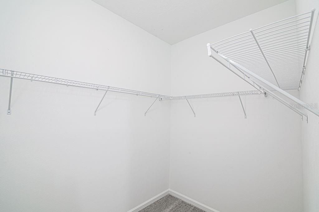 For Rent: $3,300 (4 beds, 3 baths, 2300 Square Feet)