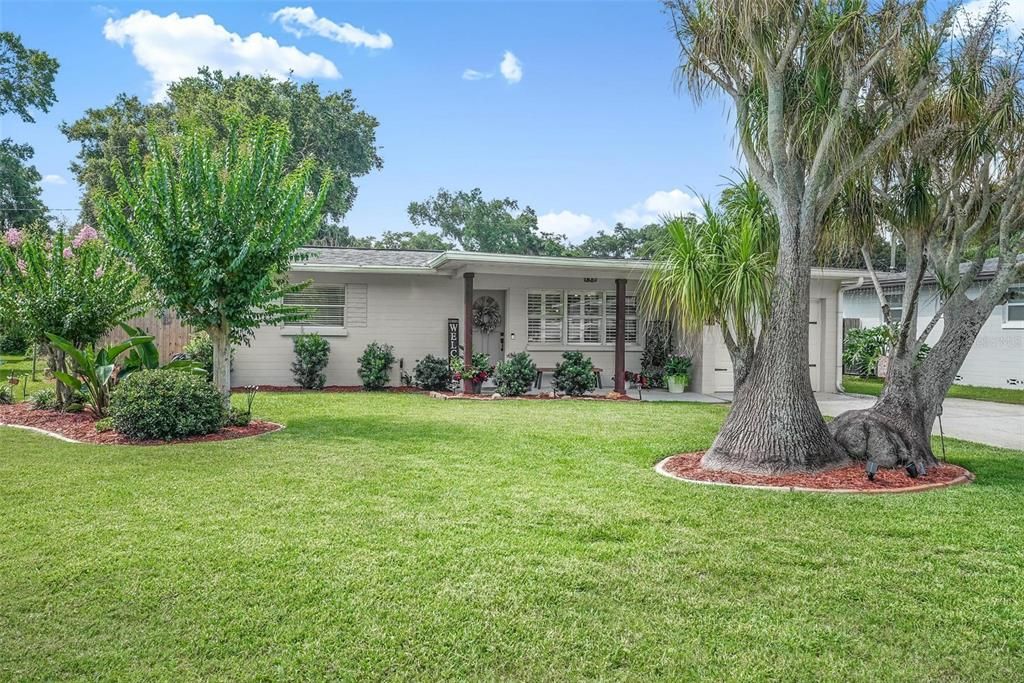 For Sale: $315,000 (3 beds, 1 baths, 1400 Square Feet)