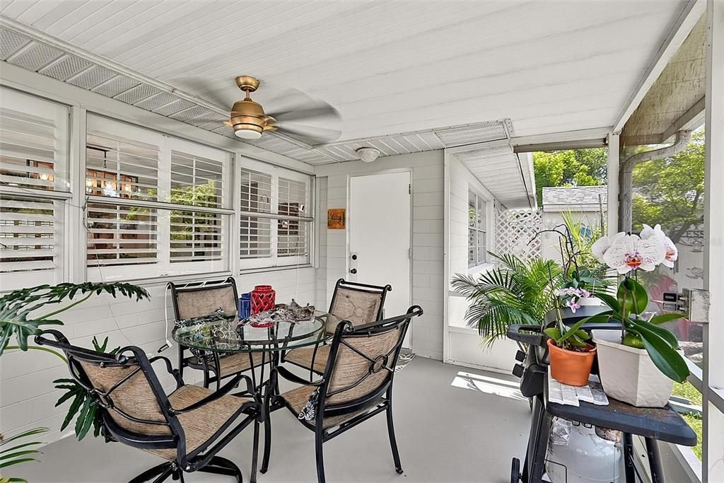 For Sale: $315,000 (3 beds, 1 baths, 1400 Square Feet)