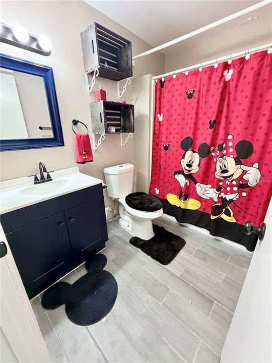 For Sale: $325,000 (4 beds, 2 baths, 2115 Square Feet)
