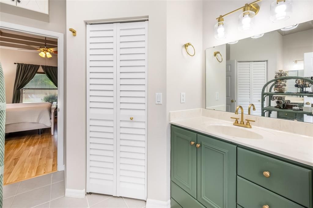 For Sale: $479,900 (3 beds, 2 baths, 1736 Square Feet)