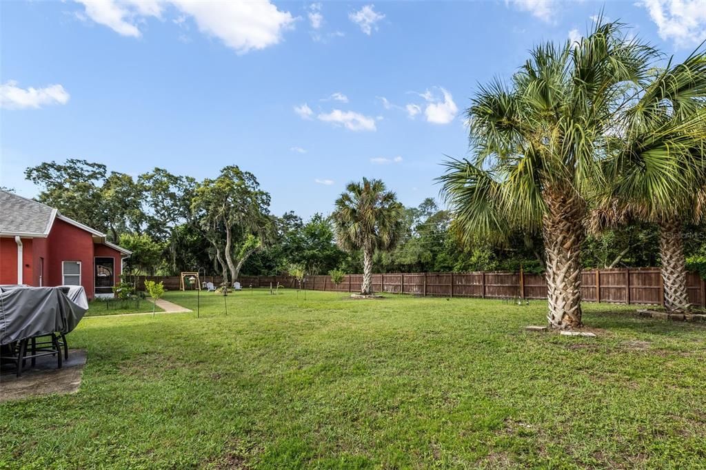 For Sale: $479,900 (3 beds, 2 baths, 1736 Square Feet)