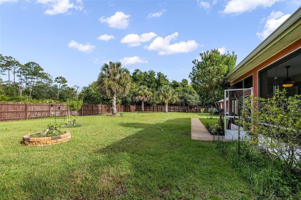 For Sale: $479,900 (3 beds, 2 baths, 1736 Square Feet)