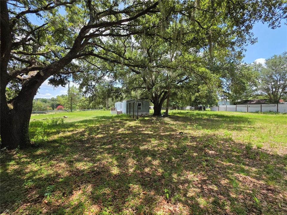 For Sale: $179,500 (4 beds, 2 baths, 1216 Square Feet)
