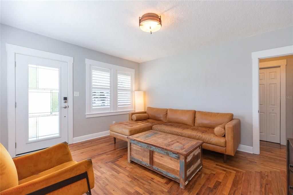 For Sale: $875,000 (4 beds, 3 baths, 1793 Square Feet)