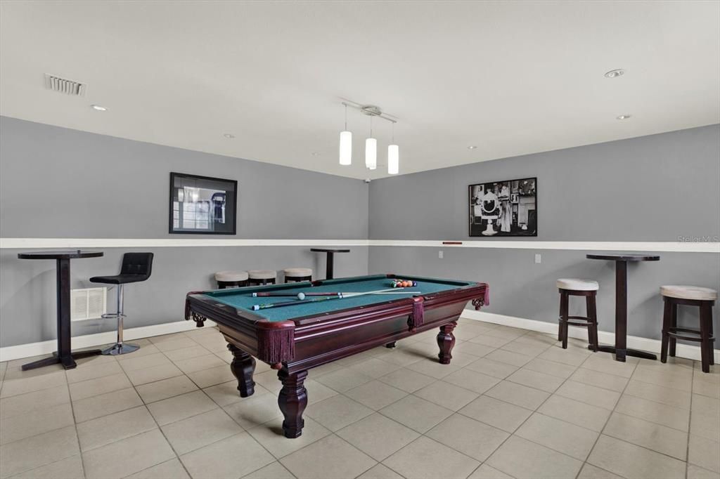 For Sale: $139,000 (1 beds, 1 baths, 598 Square Feet)