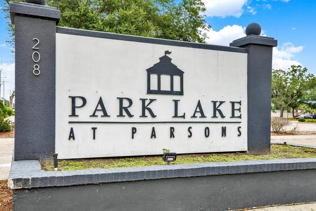 For Sale: $139,000 (1 beds, 1 baths, 598 Square Feet)