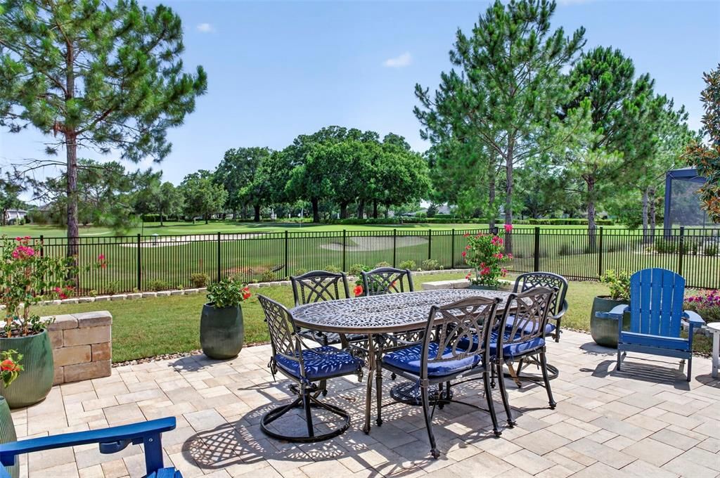 For Sale: $625,000 (3 beds, 2 baths, 2755 Square Feet)