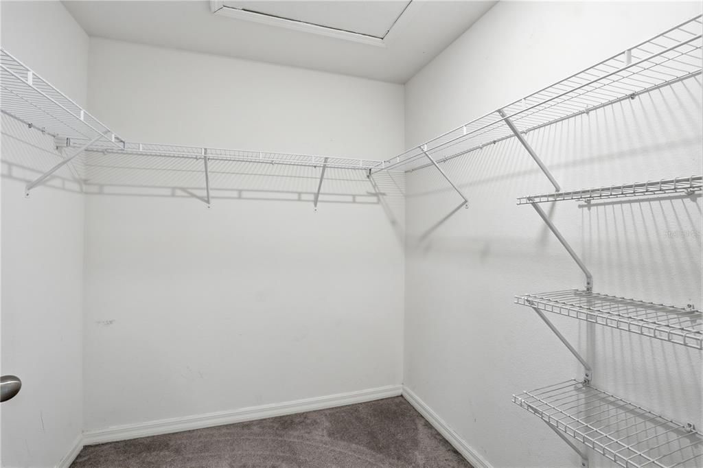En Venta: $242,000 (3 camas, 2 baños, 1663 Pies cuadrados)