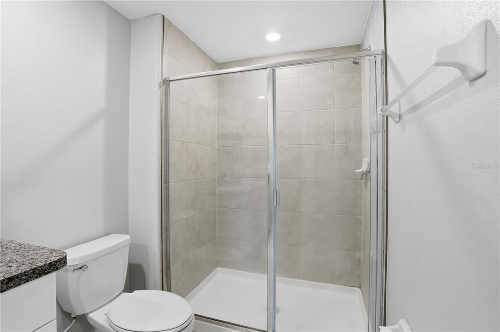 En Venta: $242,000 (3 camas, 2 baños, 1663 Pies cuadrados)