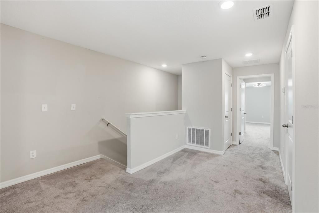 En Venta: $242,000 (3 camas, 2 baños, 1663 Pies cuadrados)