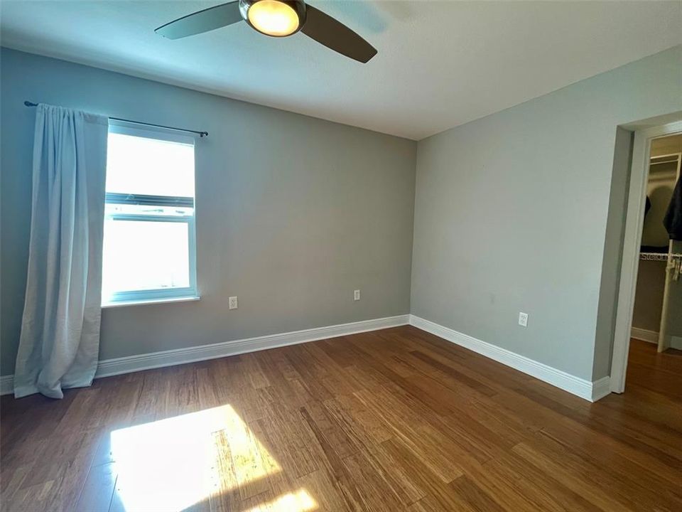 For Rent: $2,900 (3 beds, 2 baths, 1700 Square Feet)