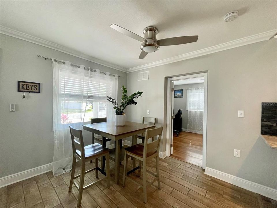 For Rent: $2,900 (3 beds, 2 baths, 1700 Square Feet)