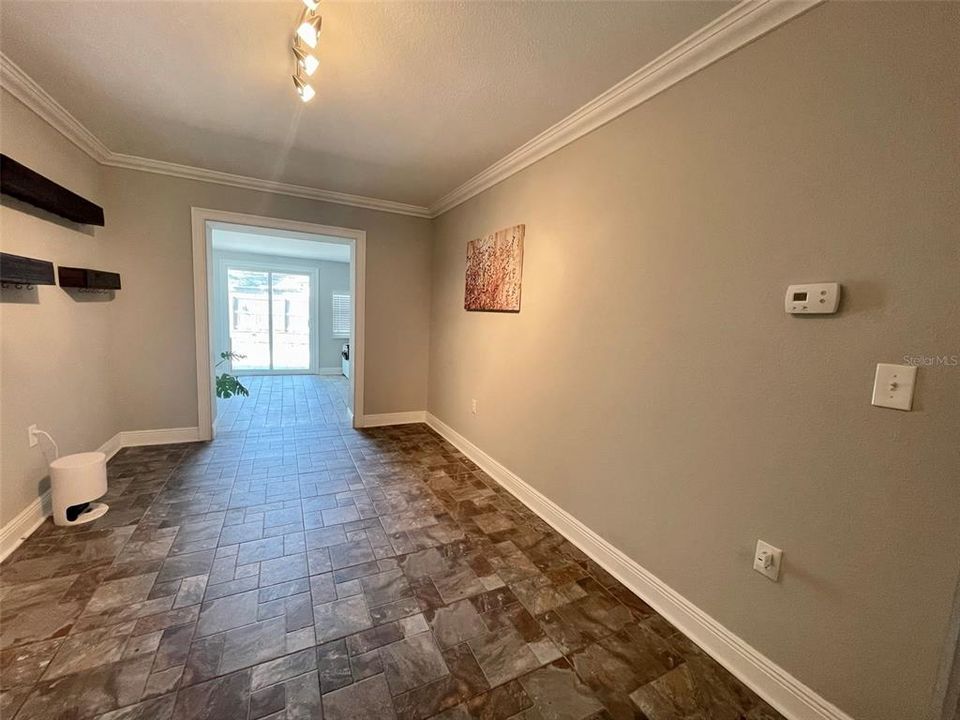 For Rent: $2,900 (3 beds, 2 baths, 1700 Square Feet)