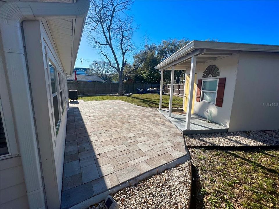 For Rent: $2,900 (3 beds, 2 baths, 1700 Square Feet)